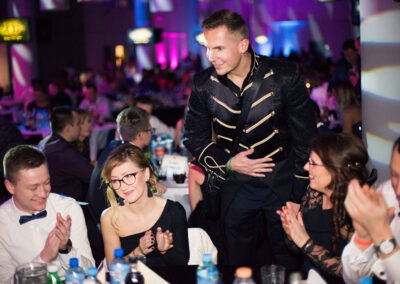pokaz iluzji na event- pokaz iluzji z bliska