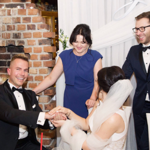 Pokaz iluzji na weselu w Łodzi &ndash; iluzja z bliska z Panną Młodą